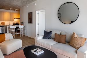 featured image of 633 S La Salle St