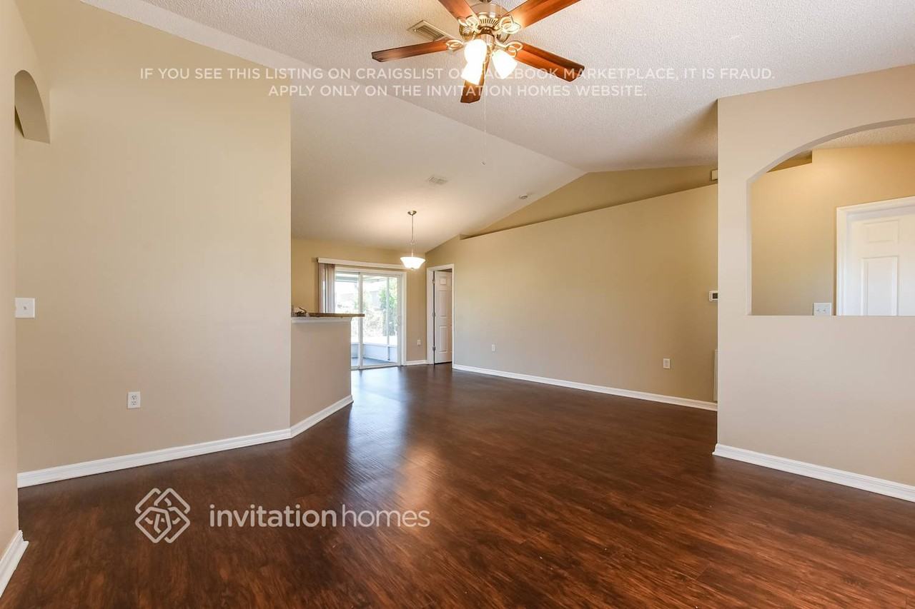 2920 Bedford St - Photo 3 of 17