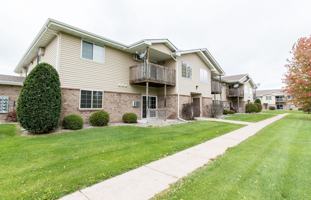 featured image of 2413 Charlotte Ct