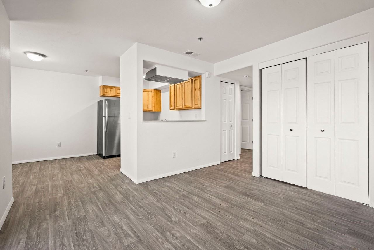 Gentry Way 15 - Photo 5 of 20