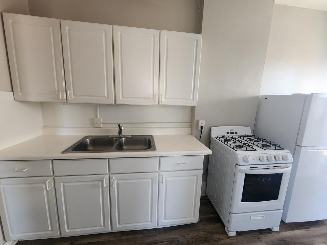 146 King Dr - Photo 6 of 31