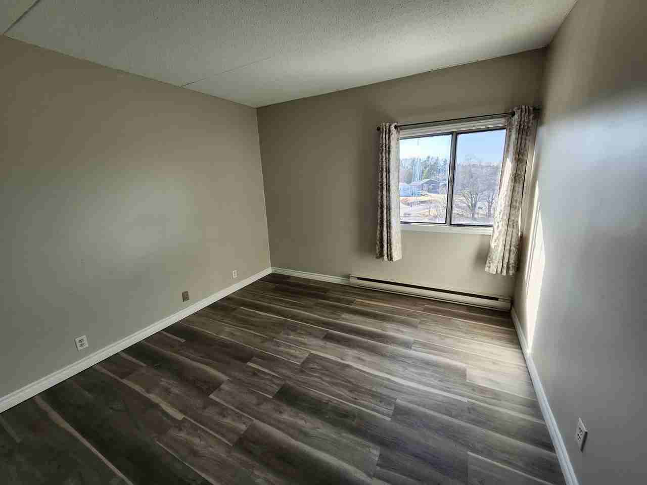 411 Ellerdale St #804 - Photo 6 of 19