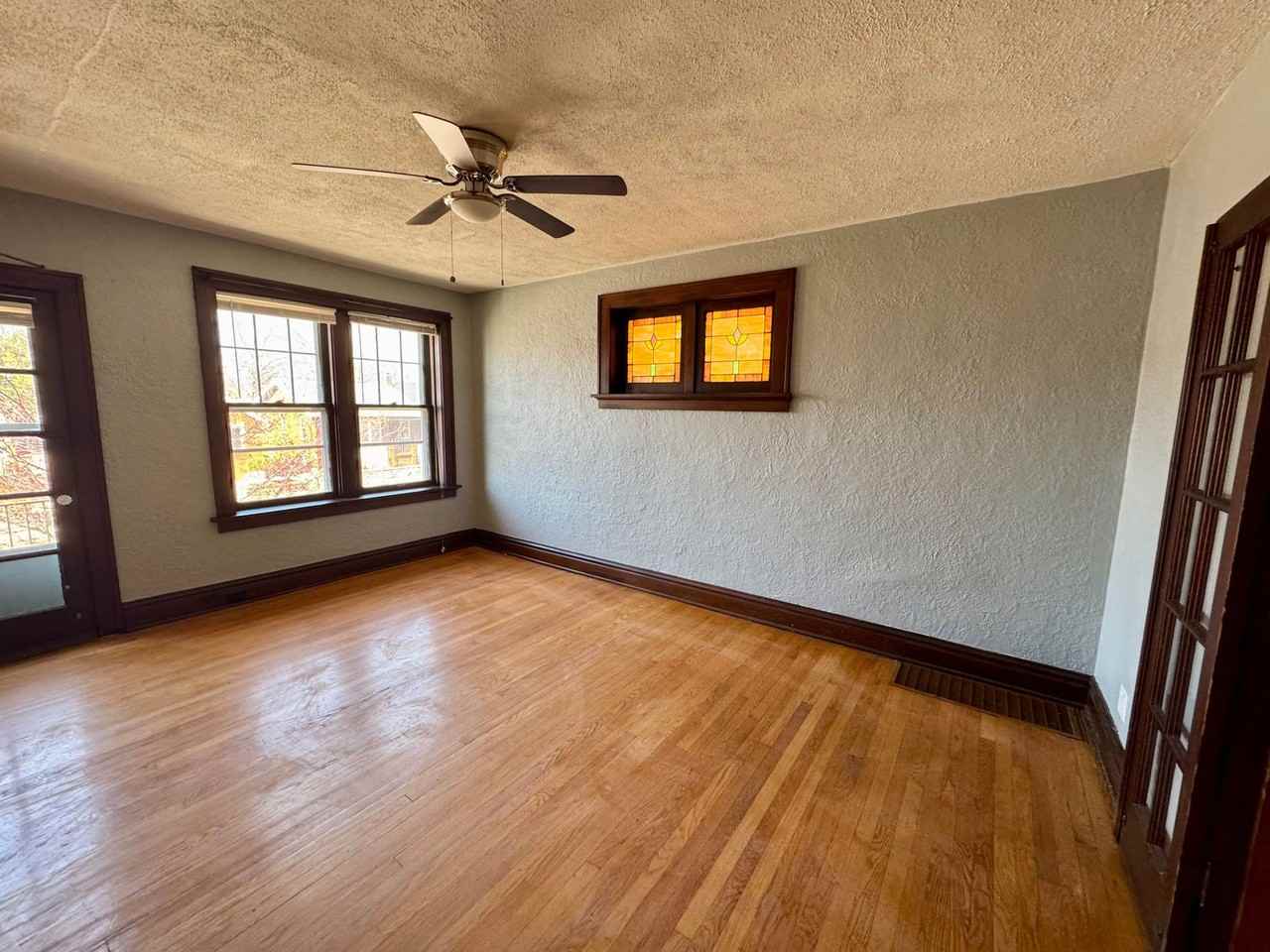 6516A Morganford Rd - Photo 3 of 35