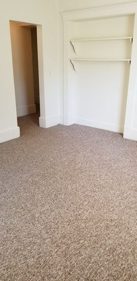 1803 Hill St - Photo 5 of 12