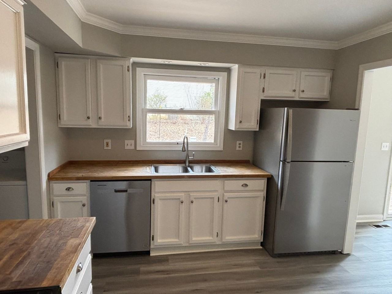 101 Mason St - Photo 5 of 12