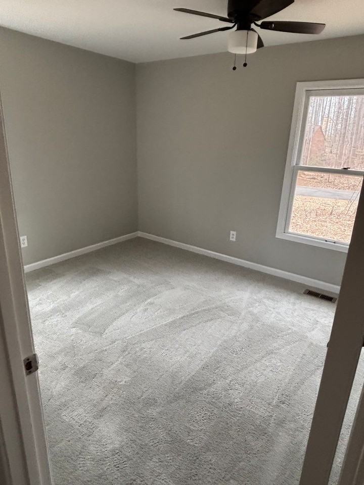 101 Mason St - Photo 7 of 12