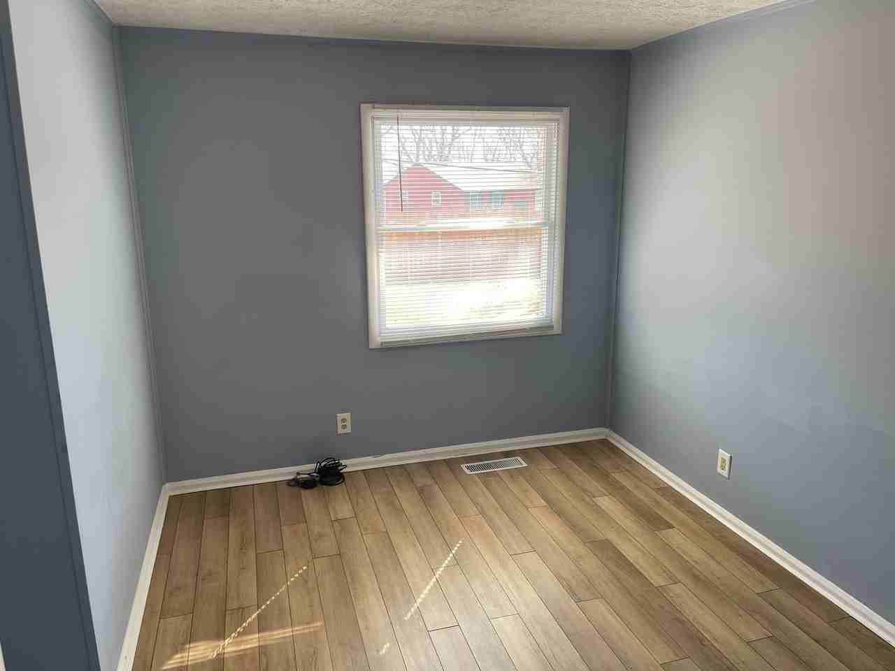 1108 Riverton Dr - Photo 7 of 14