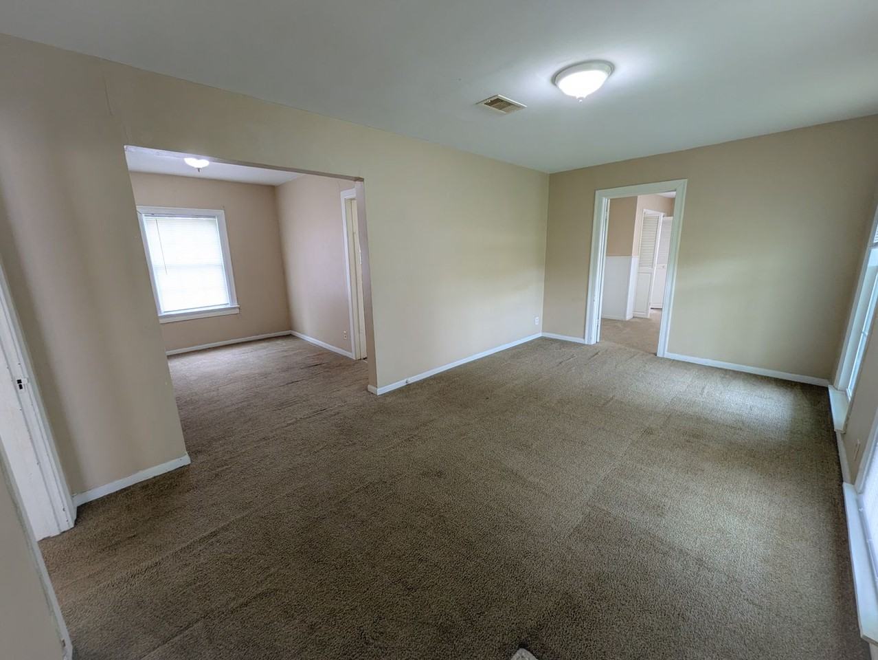 6845 Jefferson Blvd - Photo 3 of 11