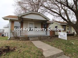 featured image of 2422 Lincoln St