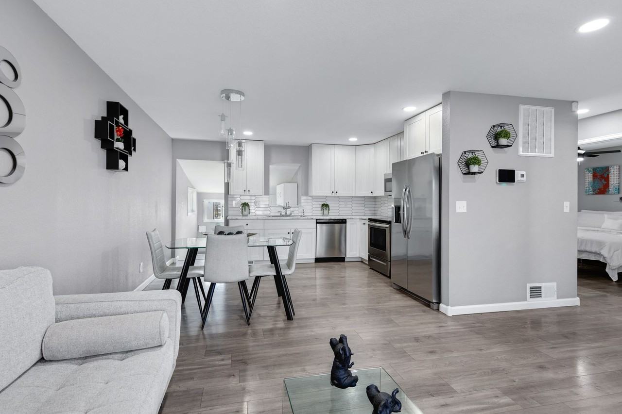 128 Security Blvd - Photo 6 of 12