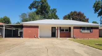 2505 Douglas Dr - Photo 1 of 1