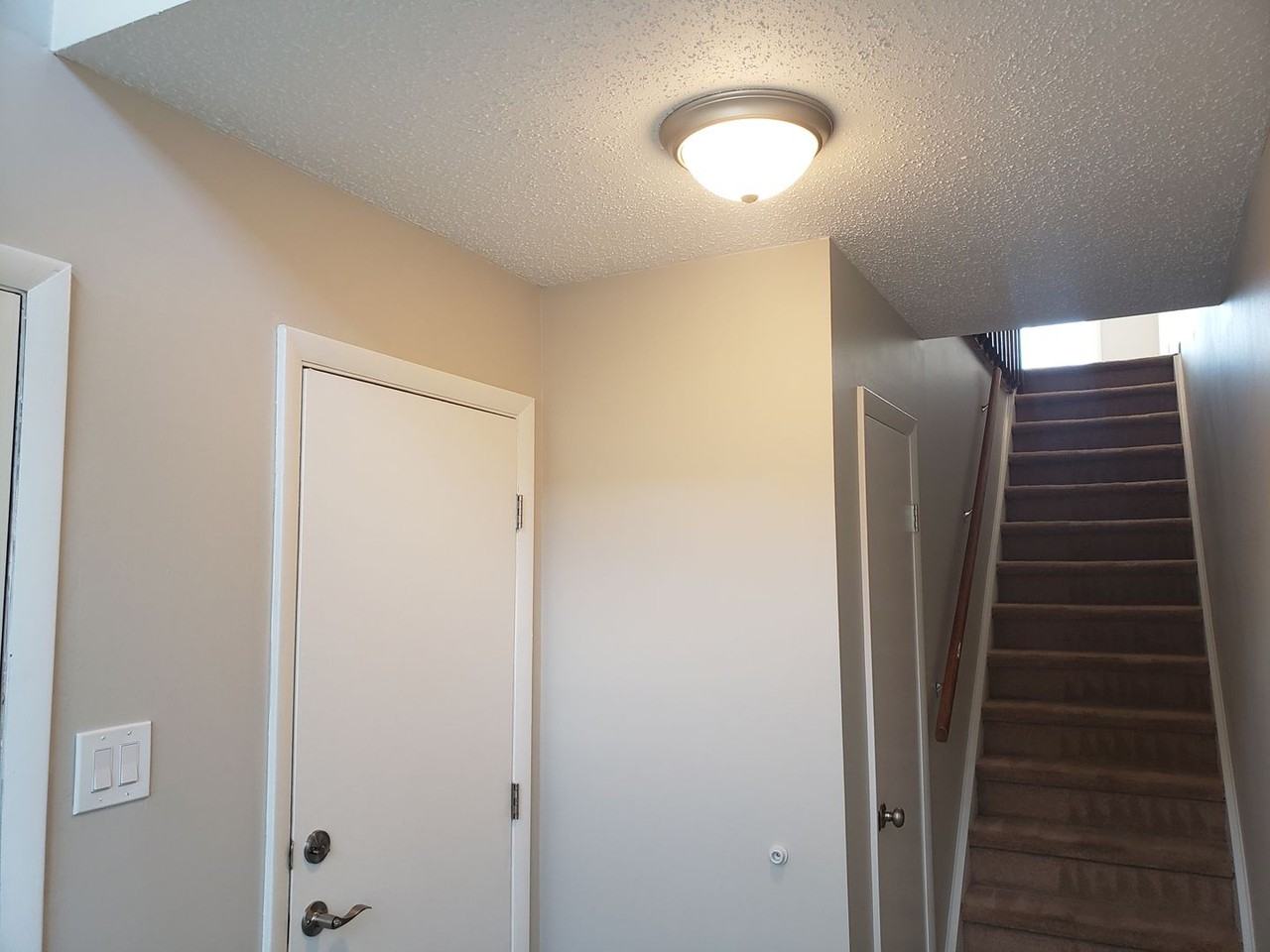 3814 Chimney Creek Dr - Photo 4 of 32