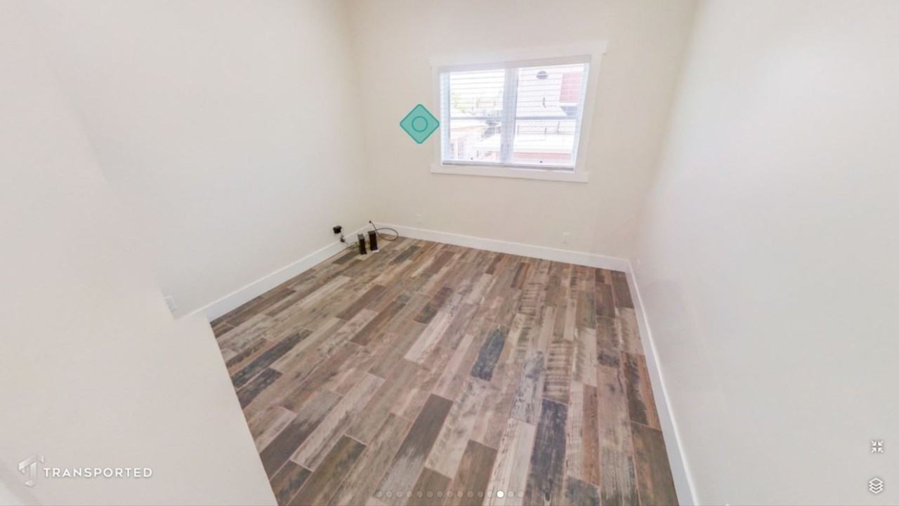 1449 W 28th Apartments - Photo 3 of 21