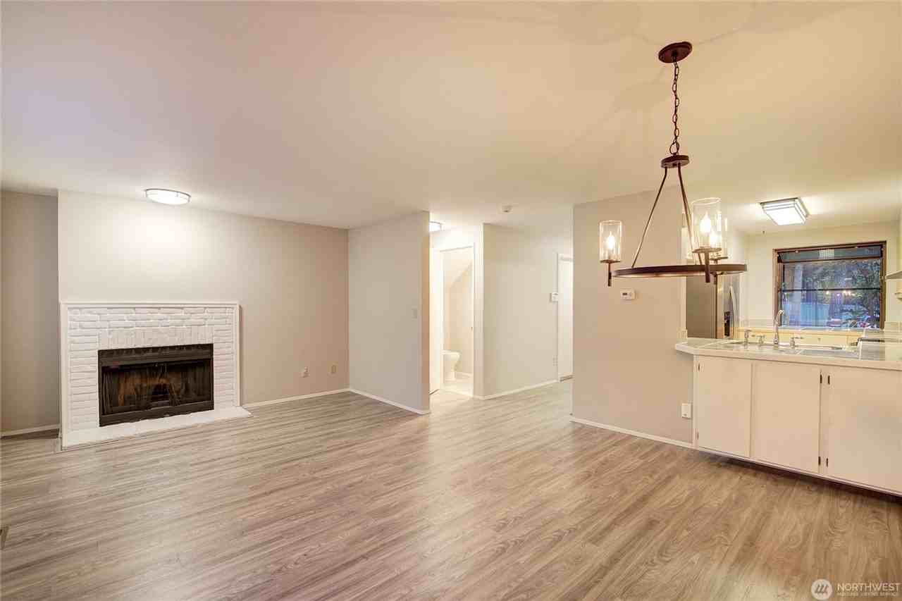11243 Ne 131st Ln - Photo 4 of 19