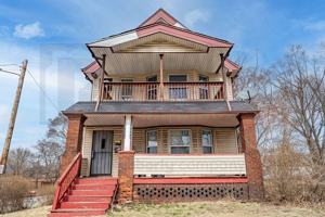 featured image of 14001 Idarose Ave