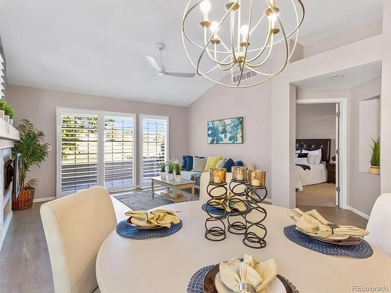 10365 W Rockland Pl - Photo 7 of 24