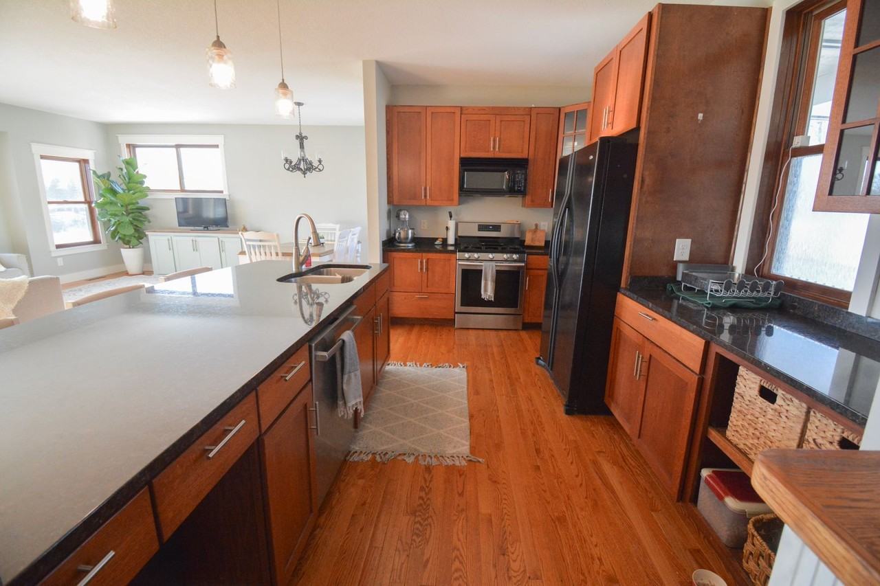 6116 39th Ave Nw - Photo 7 of 29
