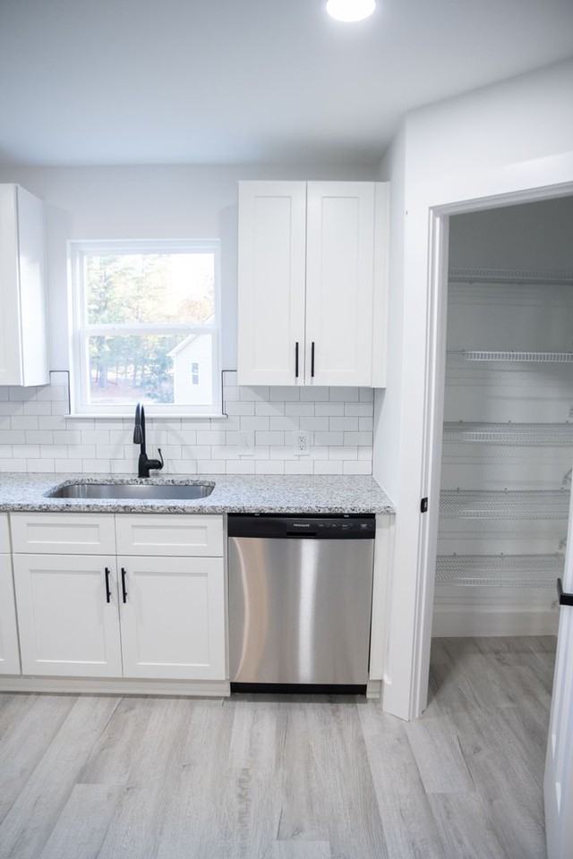 Modern Townhome for Rent – Modern Living at Its Best! - Photo 6 of 14