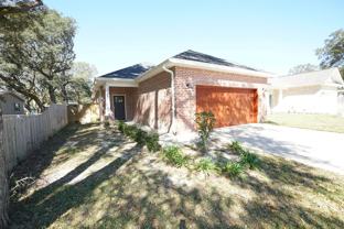 1568 Pine St - Photo 1 of 1