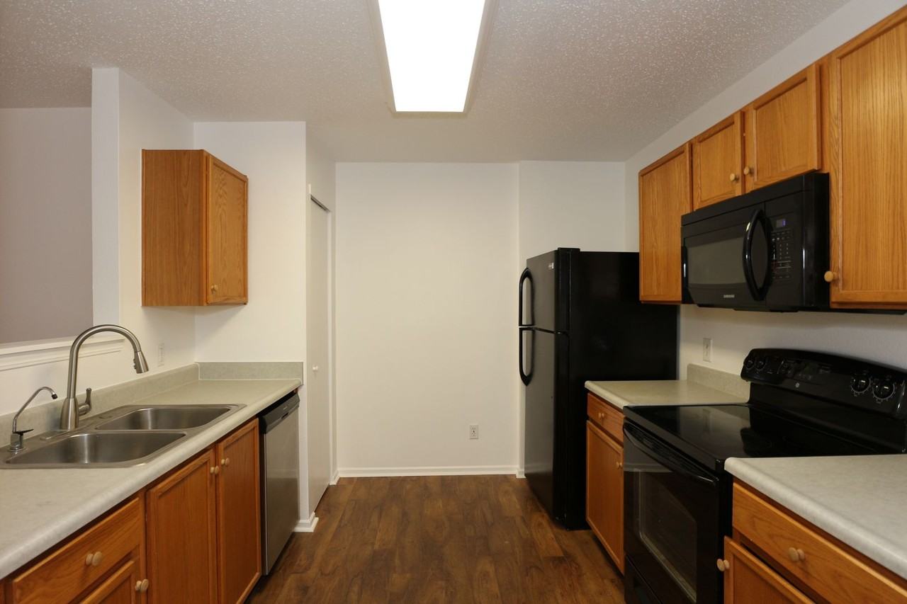 7937 Cork Bend Ln - Photo 5 of 18