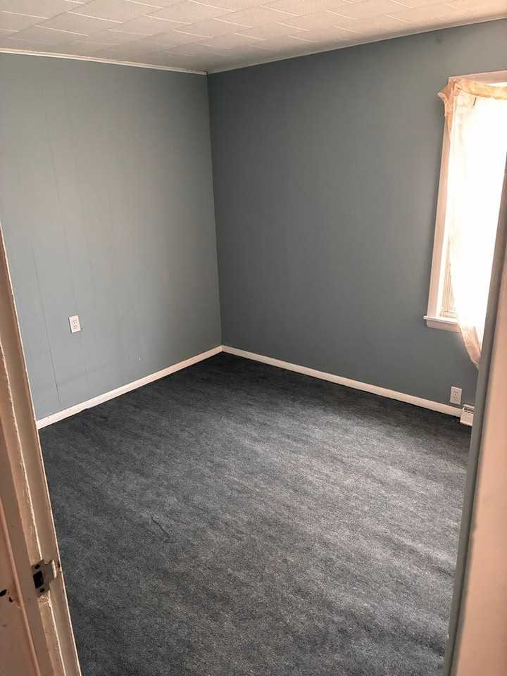 1152 Berkley Rd - Photo 3 of 15