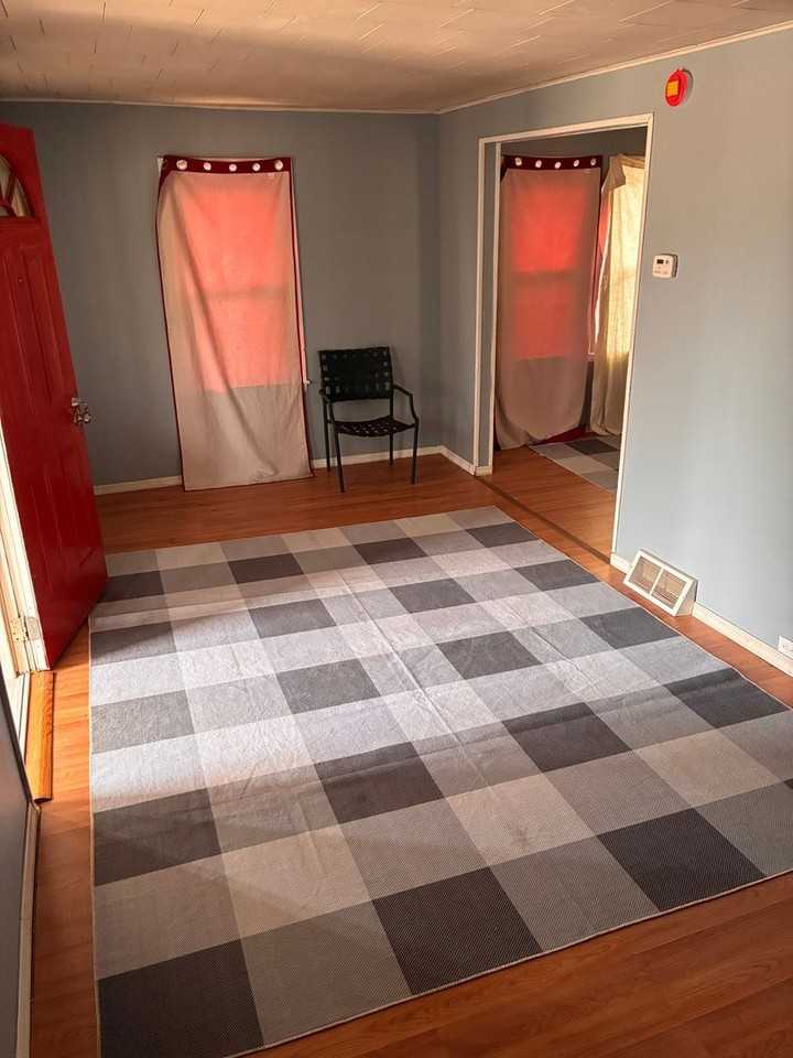 1152 Berkley Rd - Photo 7 of 15