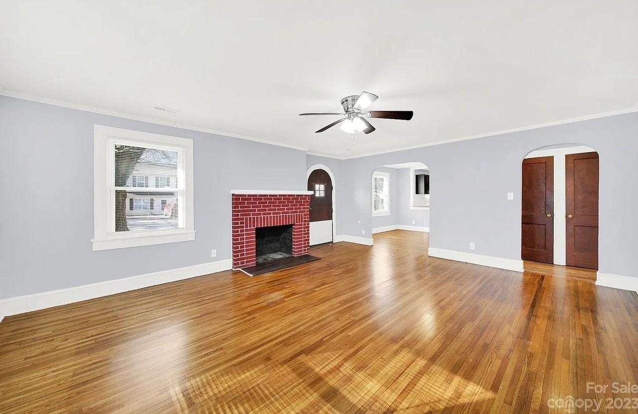 2212 Edison St - Photo 2 of 18