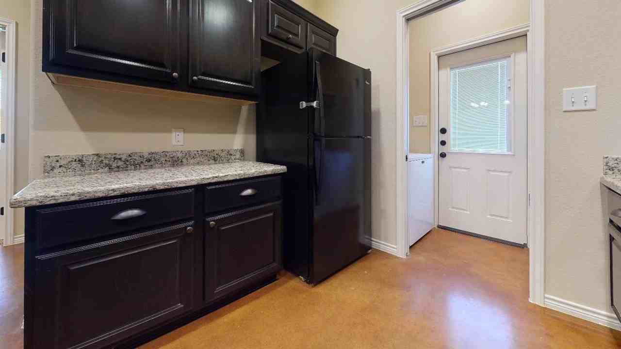 3201 Corporal Rd - Photo 6 of 13