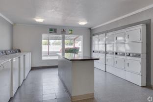 3230 E Roosevelt St - Photo 1 of 1