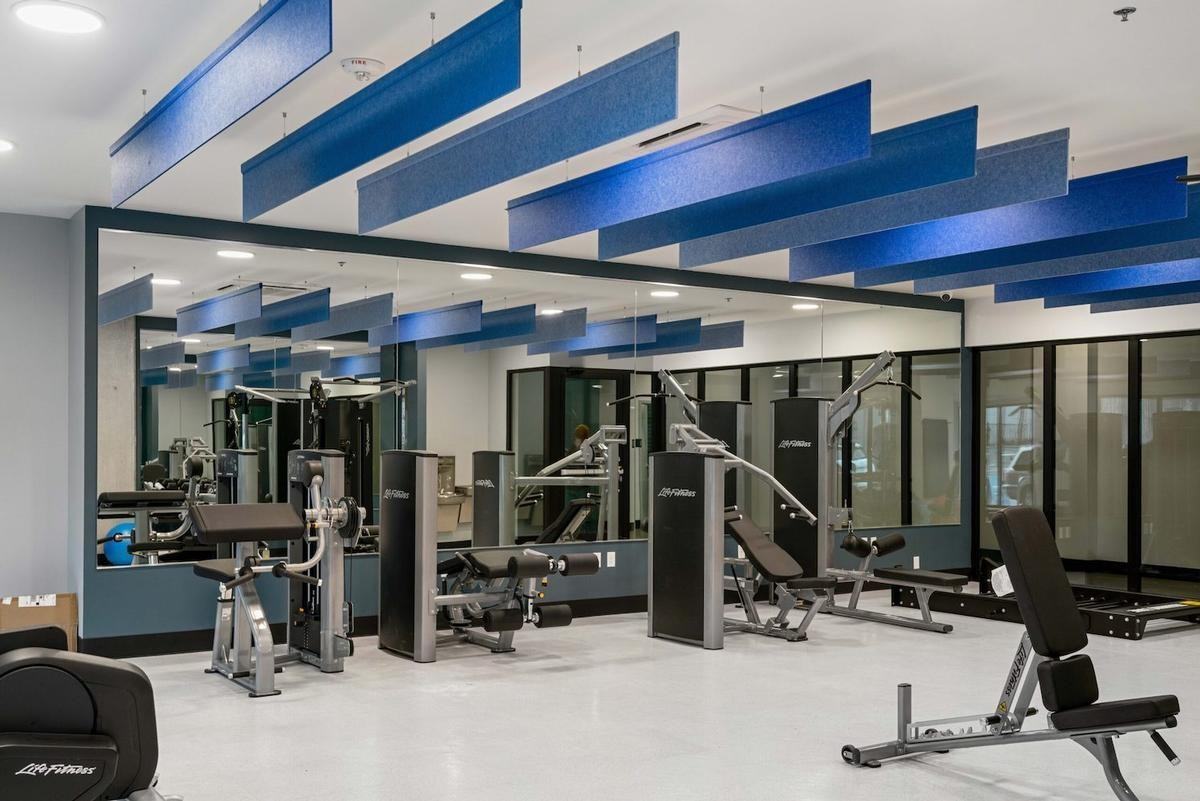 2701 Rockefeller Ave - Photo 5 of 50