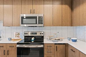 featured image of 2701 Rockefeller Ave