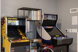 2701 Rockefeller Ave - Photo 1 of 1