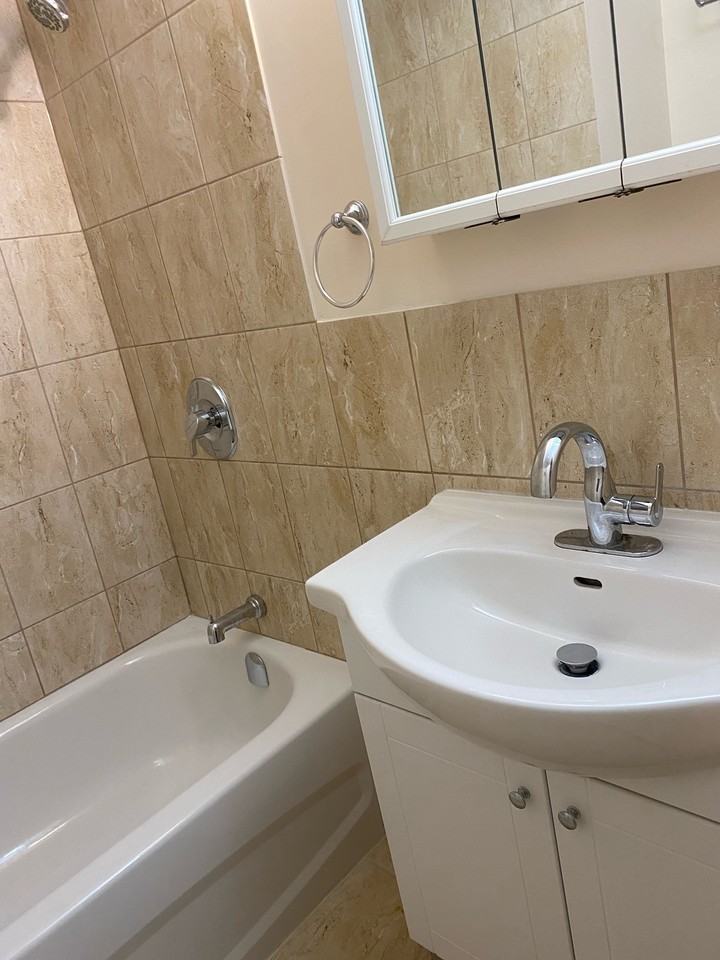 Baby Point - Photo 6 of 14