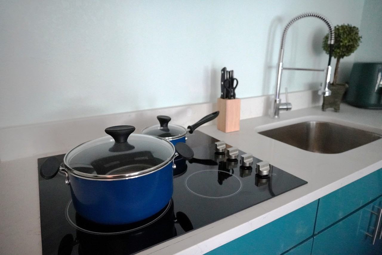 Monarch Luxury Studio Apartments - Photo 7 of 29