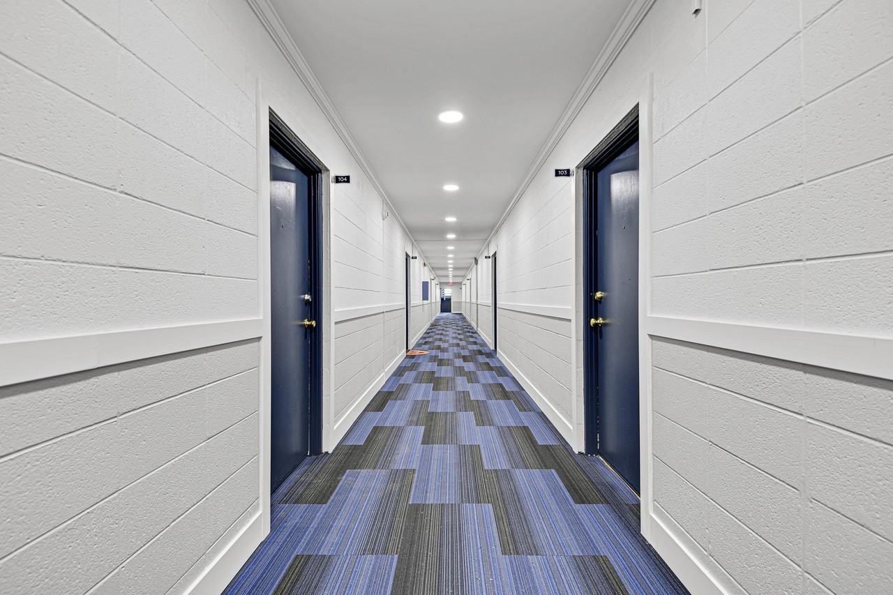 Campus View Apartments - Photo 2 of 18