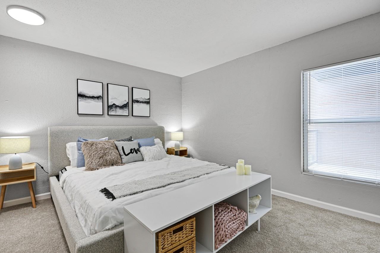 Campus View Apartments - Photo 4 of 18