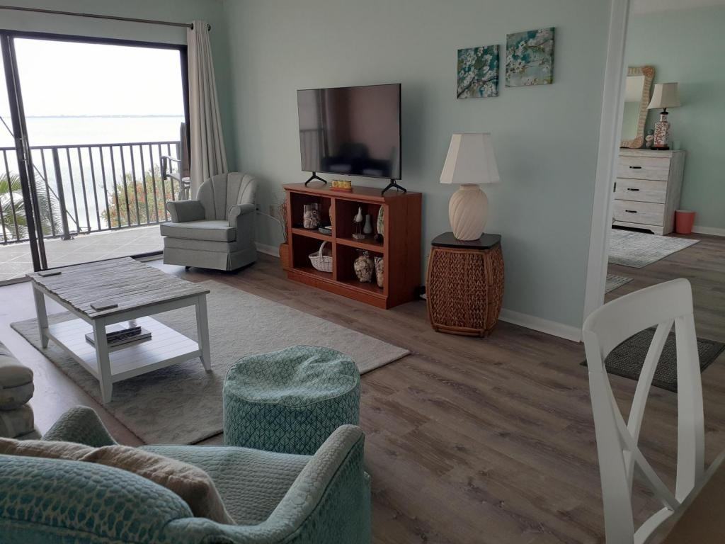 201 International Dr #643 - Photo 4 of 16