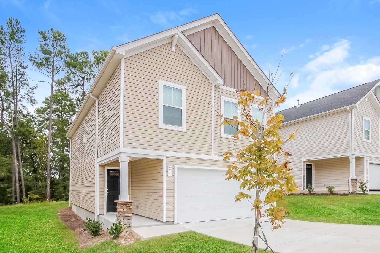 221 221 Merry Oak Ln - Photo 2 of 25