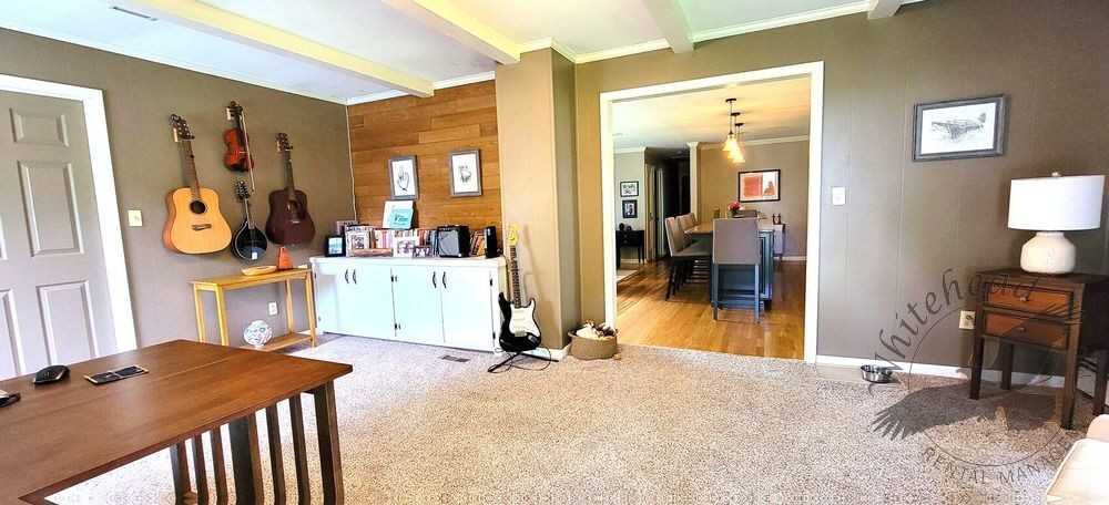 12027 Jeffrey Ln - Photo 3 of 50