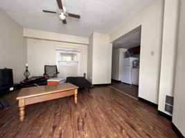 featured image of 390 Forest Ave