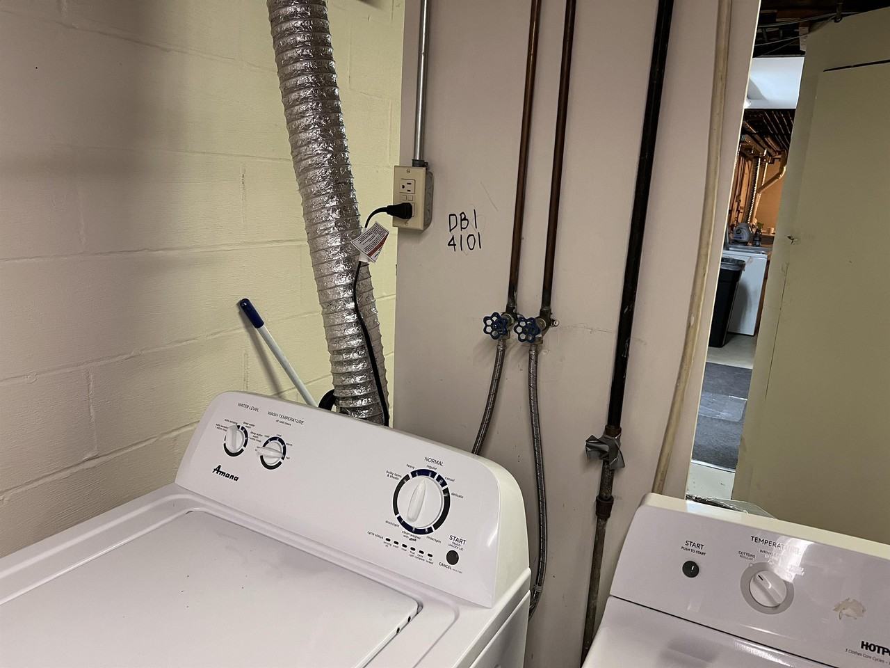 4000 Mountain View Mnr #101 - Photo 2 of 22