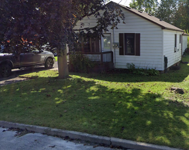 60 Louis Street - Photo 2 of 30