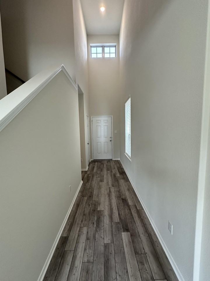 62 Pacific Loon St - Photo 5 of 12