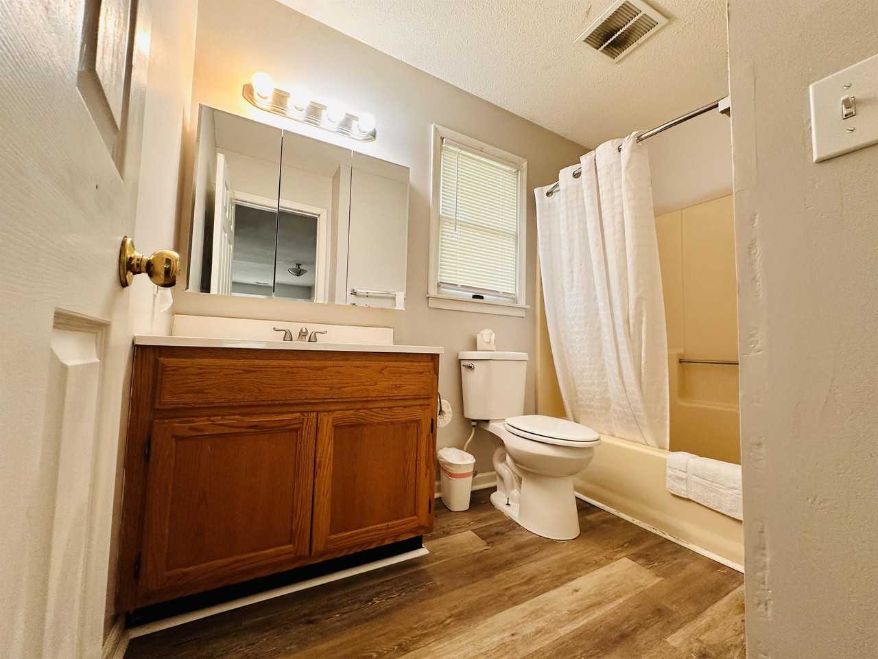 548 Brookfield Dr #514D - Photo 3 of 13