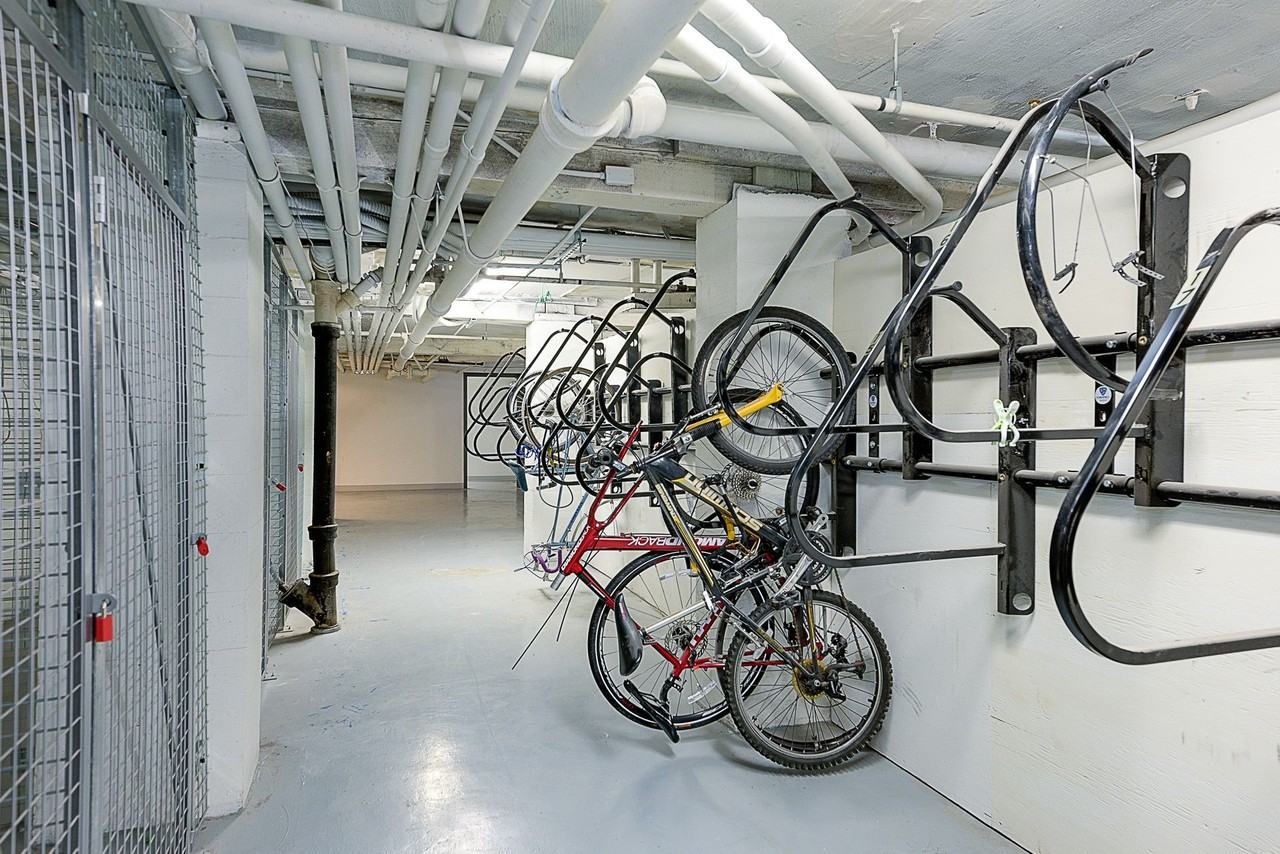 Fionia Apartments - Photo 6 of 41