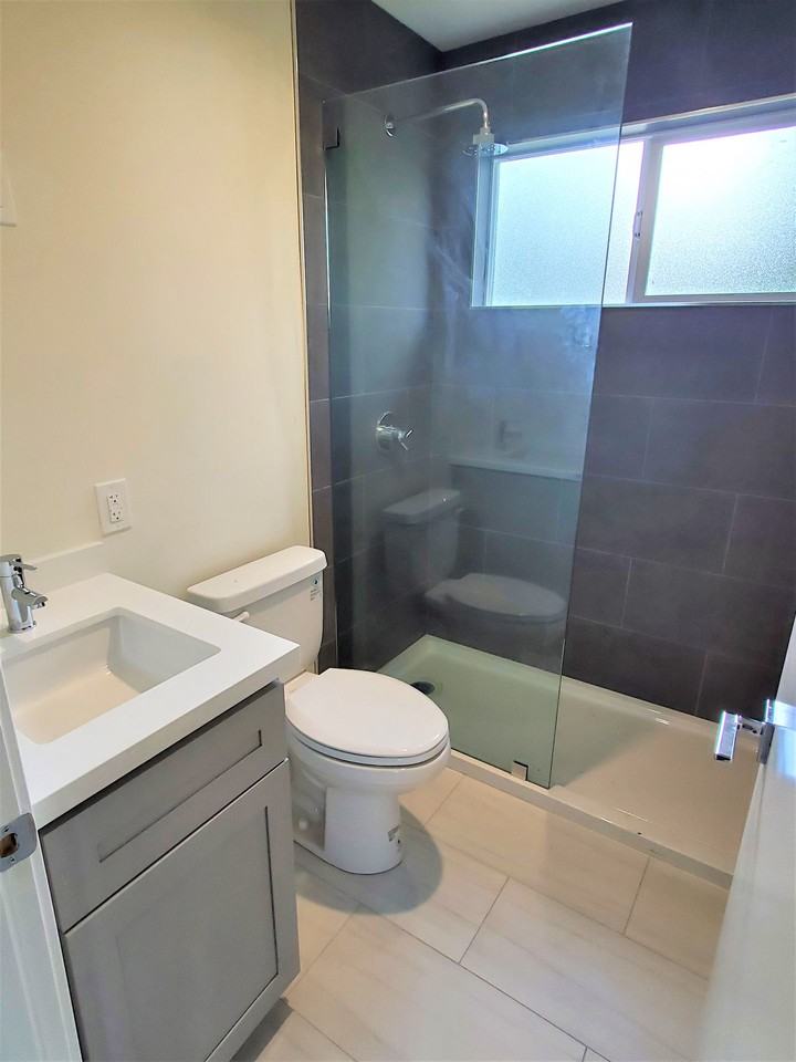 NEWLY REMODELED Apartment in Brisbane - Photo 6 of 15