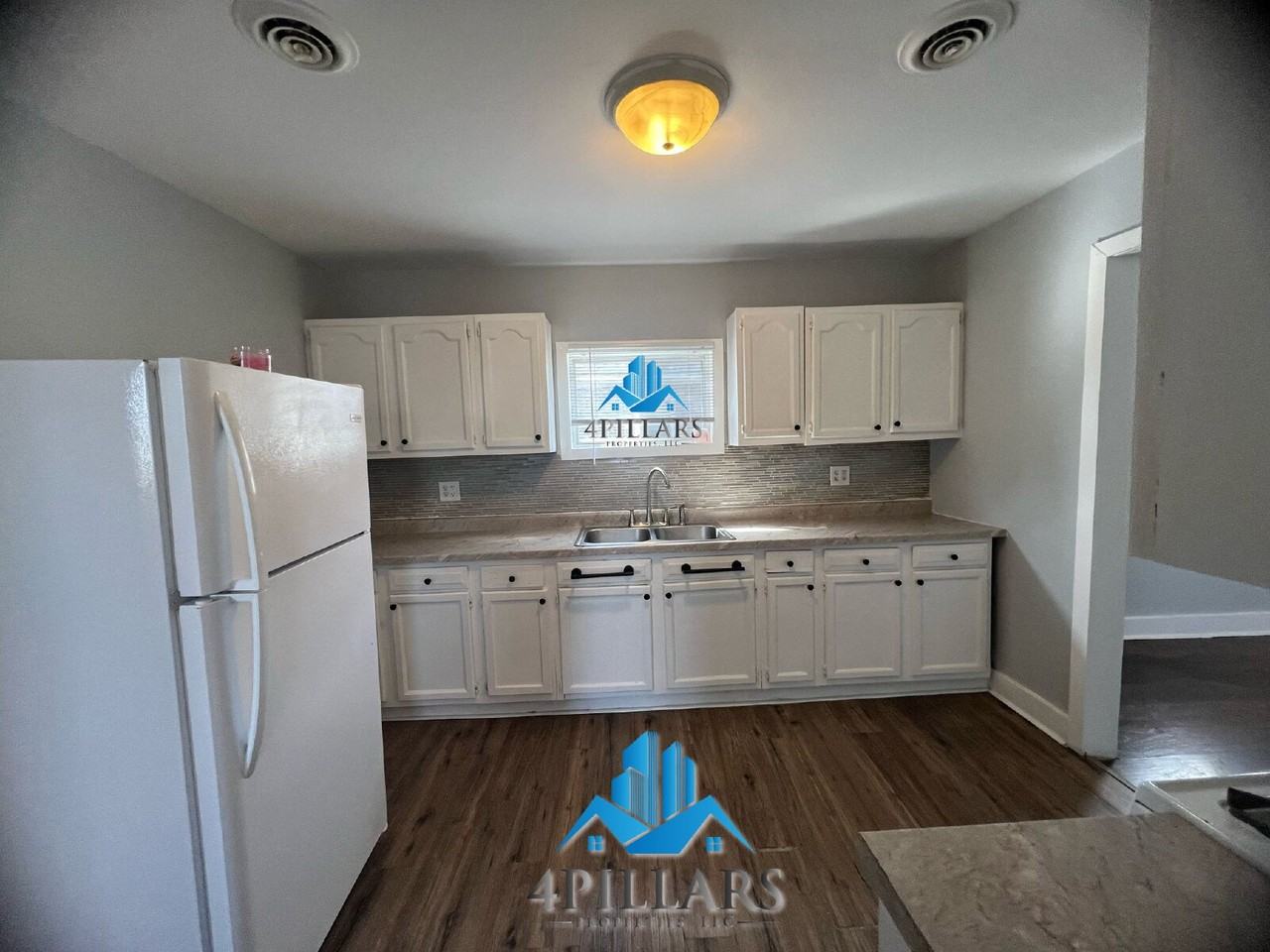 1120 W 150th St #2R - Photo 6 of 35