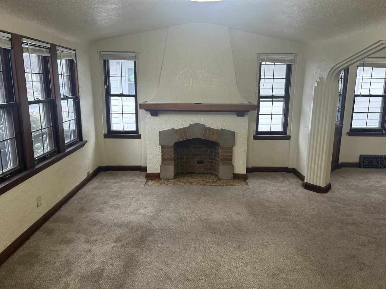 3619 N 50th St - Photo 2 of 8