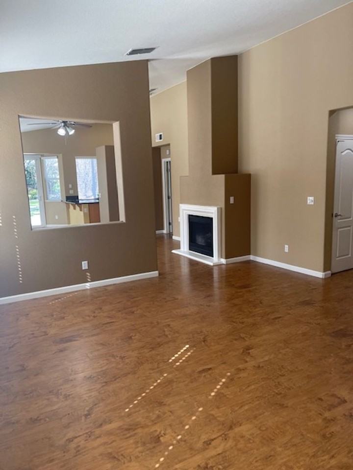 2033 Misty Meadow Dr - Photo 2 of 16