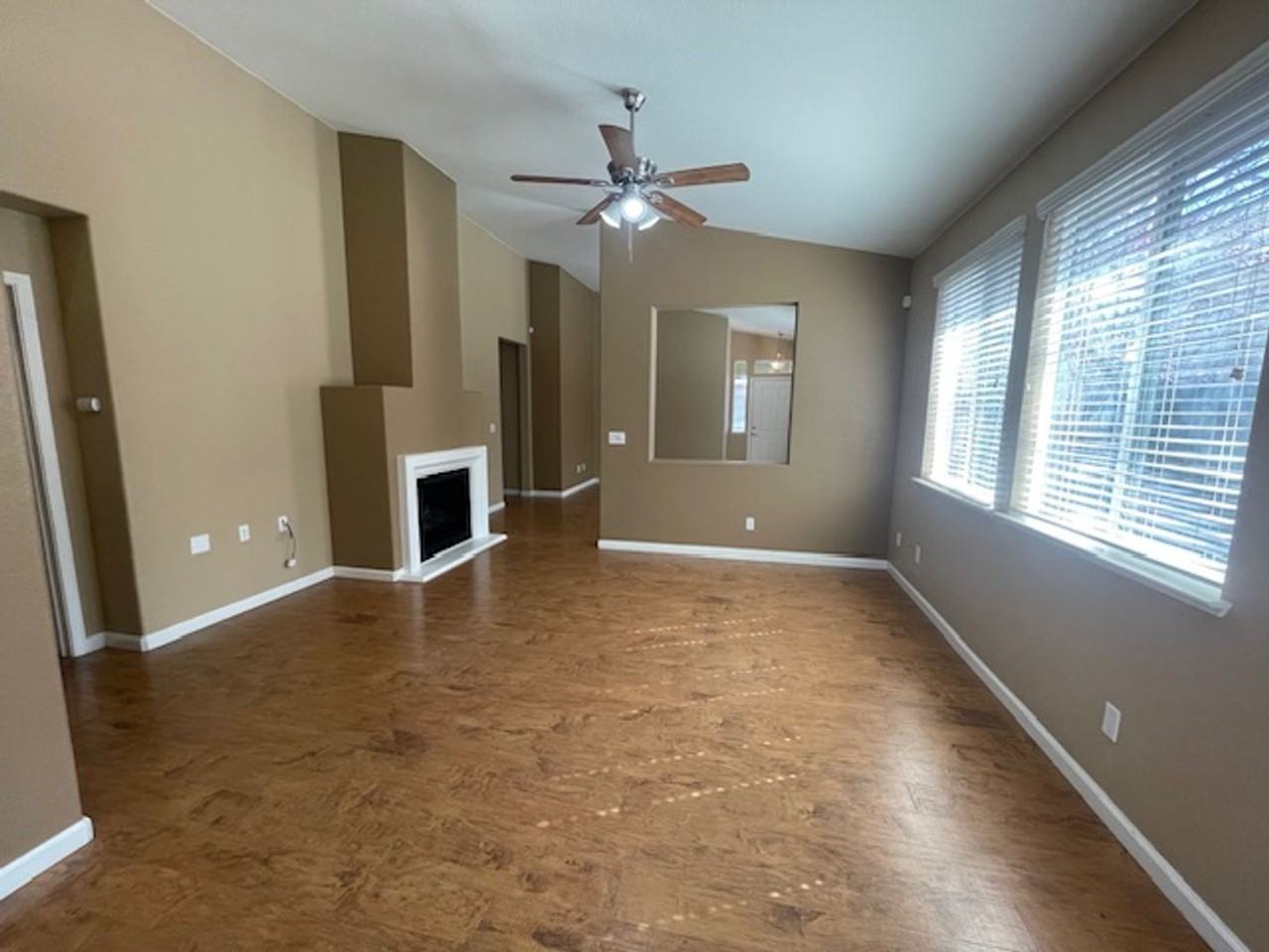 2033 Misty Meadow Dr - Photo 3 of 16